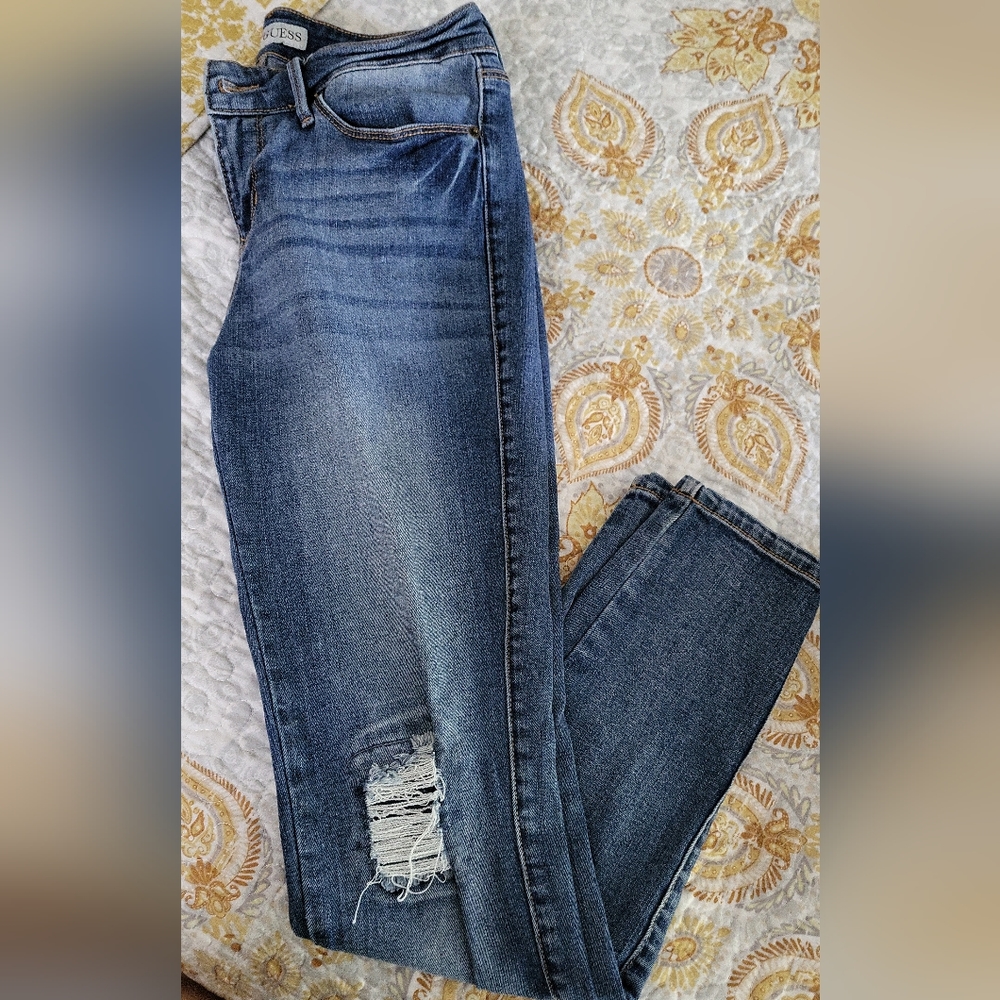 Guess Jean